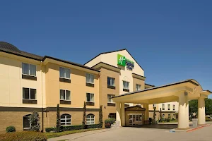 Holiday Inn Express & Suites DFW Airport - Grapevine, an IHG Hotel image