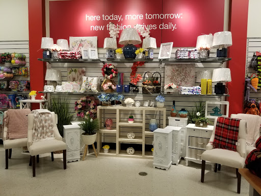 Department Store «T.J. Maxx», reviews and photos, 321 Collins Rd NE, Cedar Rapids, IA 52404, USA