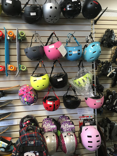 Sporting Goods Store «Second Wind Sports», reviews and photos, 5321 Topanga Canyon Blvd, Woodland Hills, CA 91364, USA