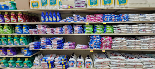 Grocery Store «Super Fresh Market», reviews and photos, 1700 N Lewis Ave, Waukegan, IL 60085, USA