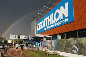 Decathlon San Giovanni Lupatoto image