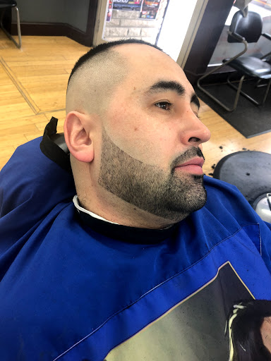 Barber Shop «Los Primos Barber Shop», reviews and photos, 136 Meridian St, East Boston, MA 02128, USA