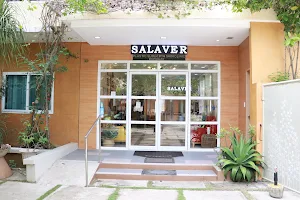 Salaver Clinics image