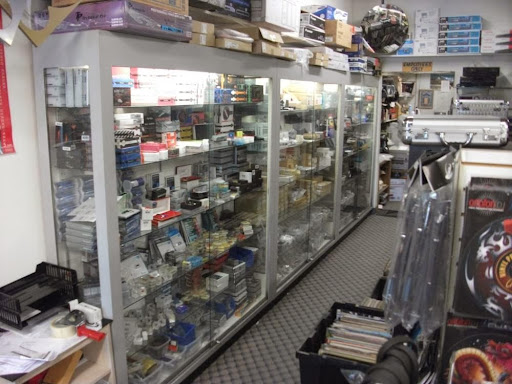 Electronics Store «Quality Electronics», reviews and photos, 7761 California Route 2, West Hollywood, CA 90046, USA