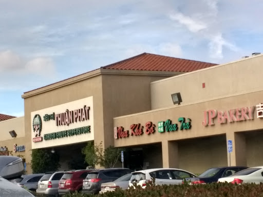 Supermarket «Thuận Phát Supermarket», reviews and photos, 13861 Brookhurst St, Garden Grove, CA 92843, USA