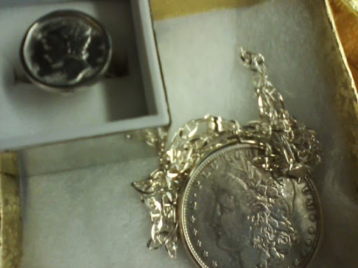 Jeweler «Casa De Oro Fine Jewelry», reviews and photos, 147 E Commerce St, San Antonio, TX 78205, USA