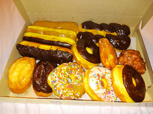 Donut Shop «Yum Yum Donuts», reviews and photos, 932 W Highland Ave, San Bernardino, CA 92405, USA
