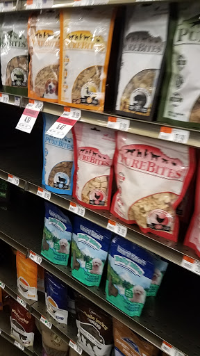 Pet Supply Store «Pet Supplies Plus», reviews and photos, 4332 Kent Rd, Stow, OH 44224, USA
