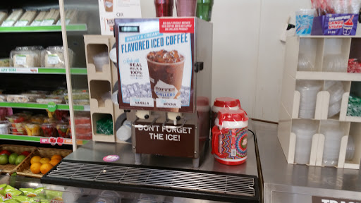 Convenience Store «7-Eleven», reviews and photos, 455 E Foothill Blvd, Azusa, CA 91702, USA