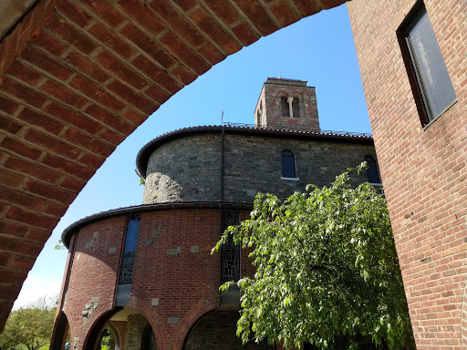 Episcopal Church «Holy Cross Monastery», reviews and photos, 1615 US-9W, Hyde Park, NY 12538, USA