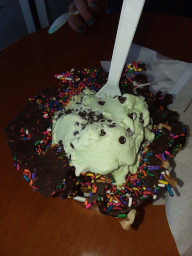Ice Cream Shop «Cold Stone Creamery», reviews and photos, 3619 NW Federal Hwy, Jensen Beach, FL 34957, USA