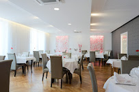Atmosphère du Hôtel Restaurant La Maison Blanche à Romanèche-Thorins - n°14