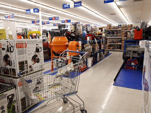 Hardware Store «Harbor Freight Tools», reviews and photos, 3333 N Yarbrough Dr #00055, El Paso, TX 79925, USA