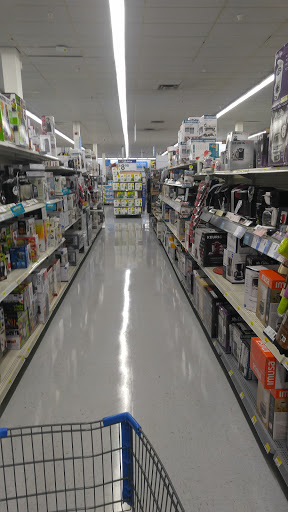 Discount Store «Walmart», reviews and photos, 450 Highland Ave, Salem, MA 01970, USA