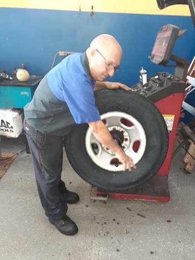 Tire Shop «Adventure Tires», reviews and photos, 7930 NW 36th St #13, Doral, FL 33166, USA