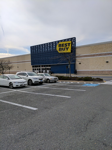 Best Buy, 20914 N Frederick Rd, Germantown, MD 20876, USA, 