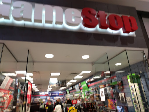Video Game Store «GameStop», reviews and photos, 9414 SW Washington Square Rd, Tigard, OR 97223, USA