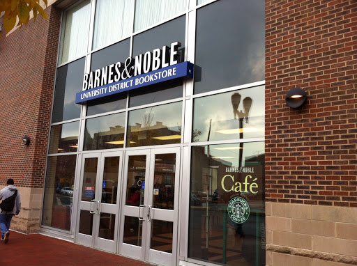 Barnes & Noble, 601 Cooper St, Camden, NJ 08102, USA, 