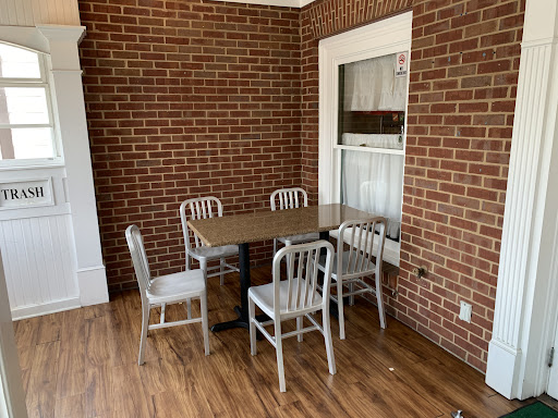 Italian Restaurant «E. 48th Street Market», reviews and photos, 2462 Jett Ferry Rd, Dunwoody, GA 30338, USA