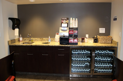 Auto Repair Shop «Bernardi Toyota», reviews and photos, 1626 Worcester Rd, Framingham, MA 01702, USA