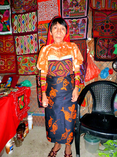 Municipal Handicraft Center Panameñas