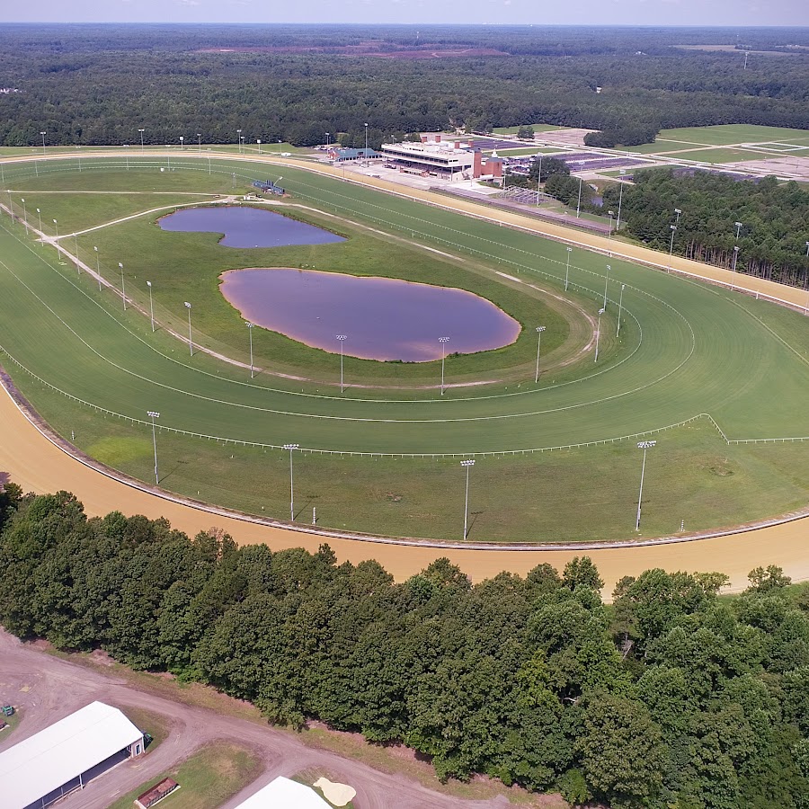Colonial Downs Racetrack
