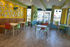 TeaRex Bubble Tea Cafe image