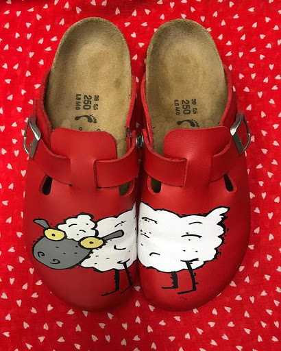 Used Clothing Store «Clothes Mentor Maple Grove», reviews and photos, 13641 Grove Dr, Maple Grove, MN 55311, USA