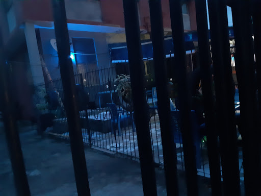 Edibles Bar, 21 Johnson Oguntuyo St, Araromi, Lagos, Nigeria, Seafood Restaurant, state Lagos
