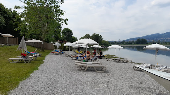 Spiaggia Lago di Pusiano
