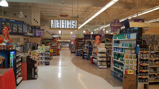 Grocery Store «Giant Food Stores», reviews and photos, 1540 Cowpath Rd, Hatfield, PA 19440, USA