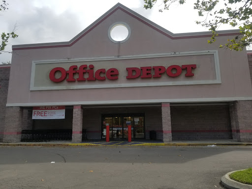 Office Supply Store «Office Depot», reviews and photos, 1015 NW 13th St, Gainesville, FL 32601, USA