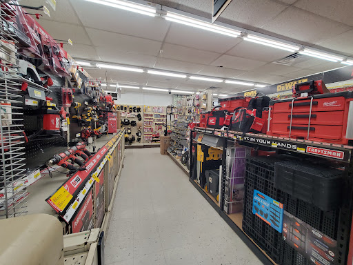 Hardware Store «Triangle Pharmacy/Ace Hdw», reviews and photos, 1700 NC-54, Durham, NC 27713, USA