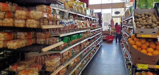 Indian Grocery Store «Trinethra Indian Supermarket», reviews and photos, 10255 S De Anza Blvd, Cupertino, CA 95014, USA