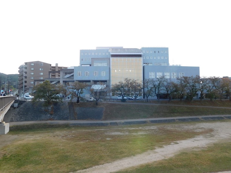 岡山県庁分庁舎