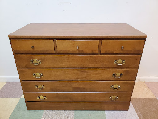 Furniture Store «Antiques To Present», reviews and photos, 1071 PA-100, Bechtelsville, PA 19505, USA