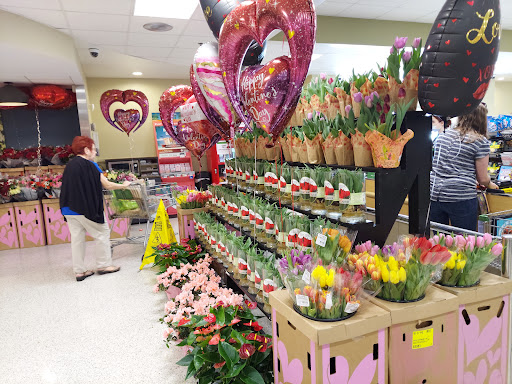 Supermarket «Publix Super Market at Collier Commons», reviews and photos, 2121 Collier Pkwy, Land O Lakes, FL 34639, USA