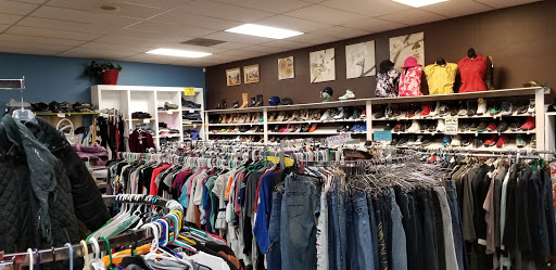 Thrift Store «Dog Junkies Thrift Store», reviews and photos, 4611 N Rancho Dr, Las Vegas, NV 89130, USA