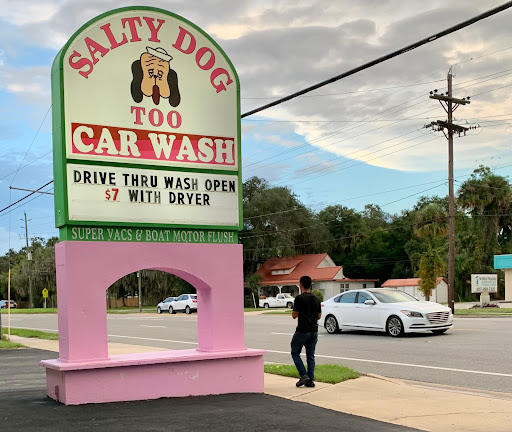Salty Dog Car Wash - N Dixie en New Smyrna Beach
