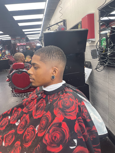 Barber Shop «Groomsmen Barbershop», reviews and photos, 10312 Bloomingdale Ave, Riverview, FL 33578, USA