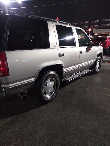 Used Car Dealer «Fast Lane Auto Sales», reviews and photos, 926 S Apperson Way, Kokomo, IN 46901, USA