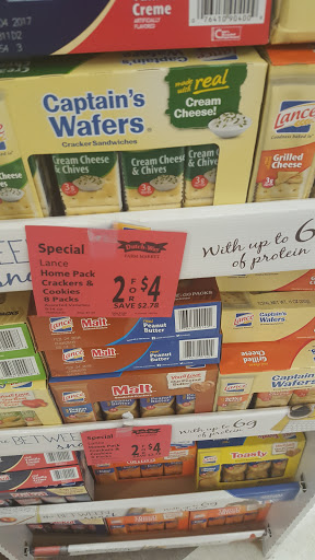 Grocery Store «Dutch-Way Farm Market - Schaefferstown», reviews and photos, 2495 Stiegel Pike, Schaefferstown, PA 17088, USA