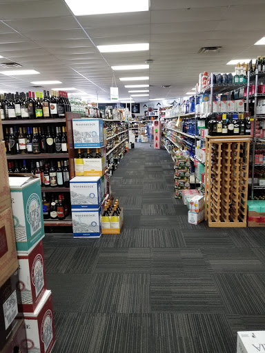 Liquor Store «World Wines & Liquor», reviews and photos, 8760 Mentor Ave, Mentor, OH 44060, USA