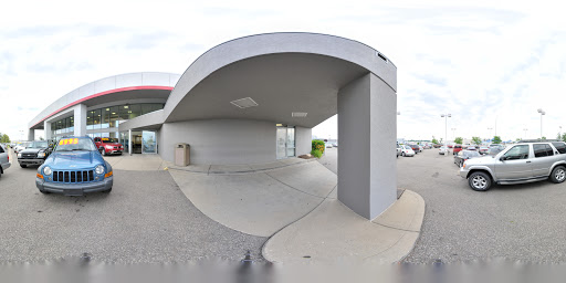 Toyota Dealer «Kings Toyota», reviews and photos, 9500 Kings Auto Mall Rd, Cincinnati, OH 45249, USA