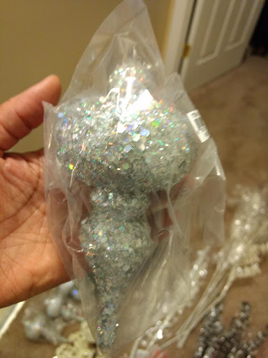 Craft Store «Dealers Discount Crafts & Florals», reviews and photos, 8199 E 10 Mile Rd, Center Line, MI 48015, USA