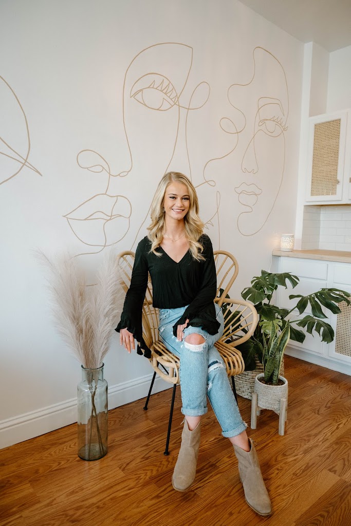 Lindsey's Aesthetics 89509