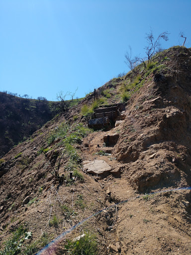 Tourist Attraction «Stough Canyon Nature Center», reviews and photos, 2300 E Walnut Ave, Burbank, CA 91504, USA