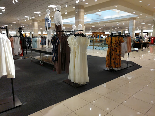 Department Store «Nordstrom Dulles Town Center», reviews and photos, 21090 Dulles Town Cir, Dulles, VA 20166, USA