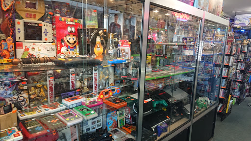 Collectibles Store «Makes Cents Variety Store», reviews and photos, 5027 W Howard Ave, Milwaukee, WI 53220, USA