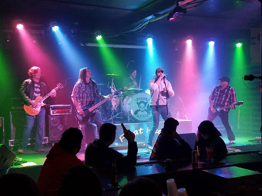 Bar «Phat Headz», reviews and photos, 420 N Clay St, Green Bay, WI 54301, USA